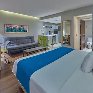 Aparthotel Express By Marriott