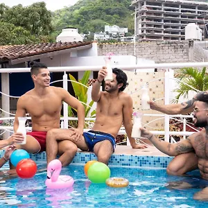 Hotel La Iguana Vallarta Lgbt Adults Only - Romantic Zone - Party Clubbing Street Puerto Vallarta