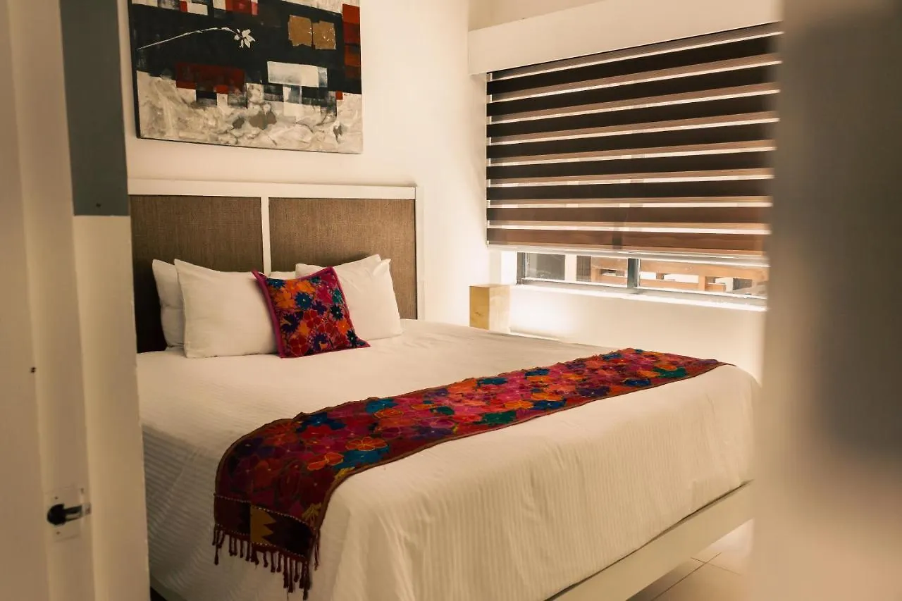 Aldea Thai Playa del Carmen Aparthotel