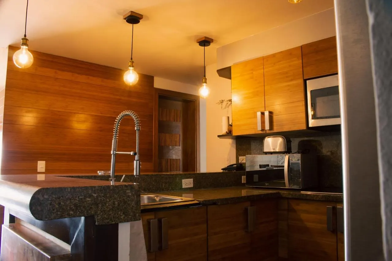 Aldea Thai Playa del Carmen Aparthotel